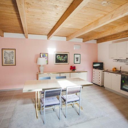 דירות Irsina La Casa Dei Nonni מראה חיצוני תמונה