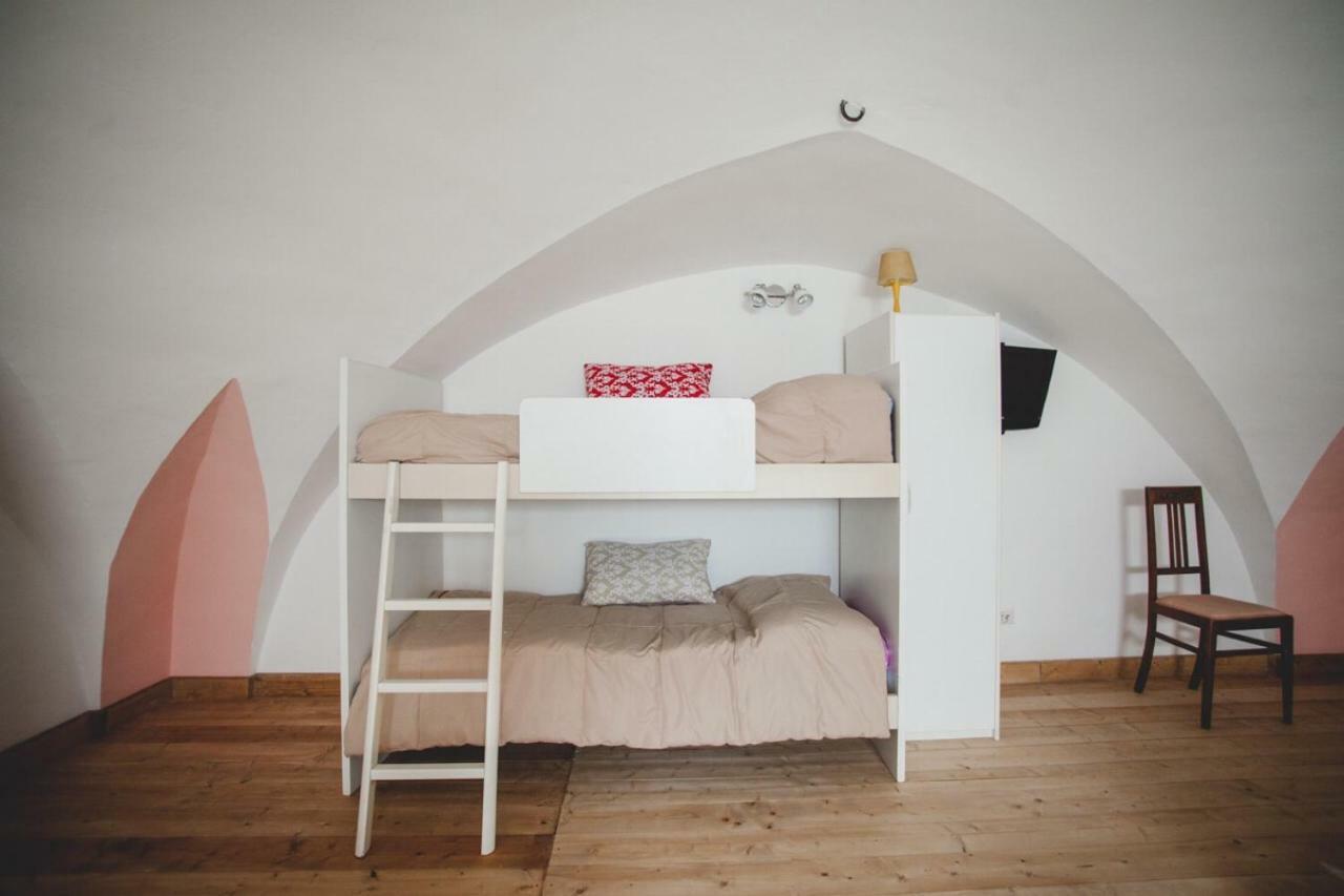 דירות Irsina La Casa Dei Nonni מראה חיצוני תמונה
